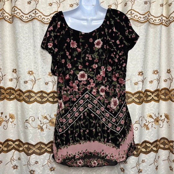 Tops - Floral Black and Pink Women's Top